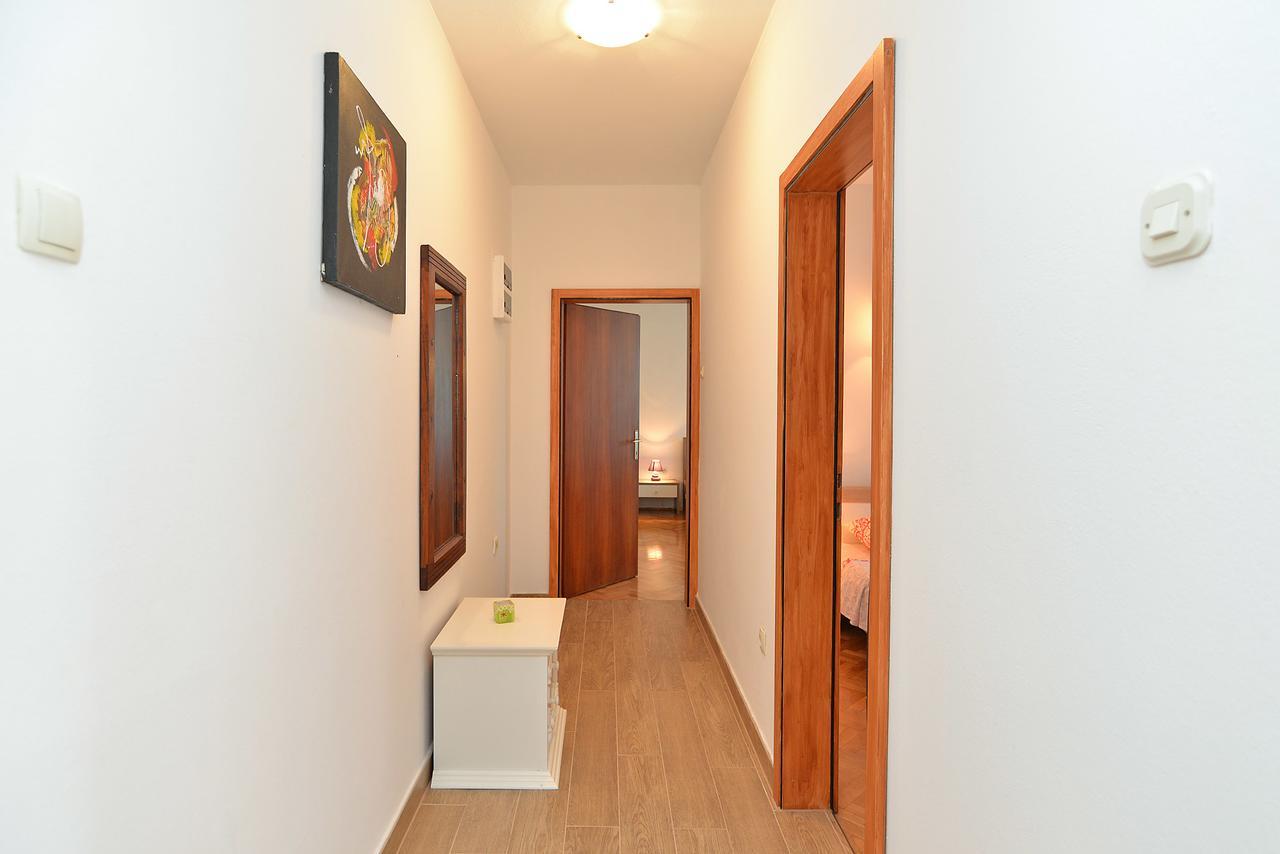 Apartments Gracijano 1724 Ližnjan Buitenkant foto