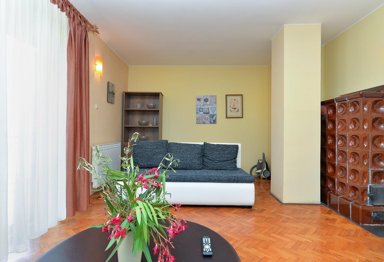 Apartments Gracijano 1724 Ližnjan Buitenkant foto